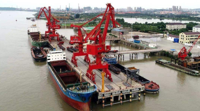 日照概述露天料场港口封闭问题的实行方法